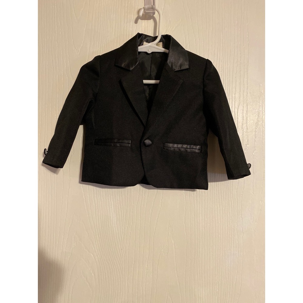 Bearbcaneykid Baby Boys Black Tuxedo Blazer Formal Suit Jacket Size 9M
0024
